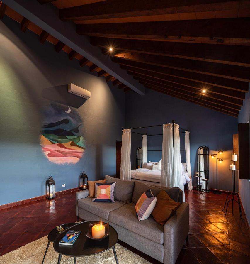 Holt Balcones Guesthouse - King Bed Room San Miguel de Allende Bagian luar foto